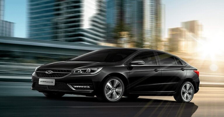 Qué autos chicos con caja automática son los más recomendados 3 autos compactos modernos en una ciudad