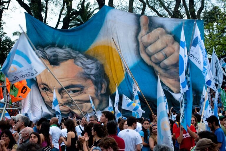 Cuáles son los principales partidos políticos en Argentina y su ideología 26 banderas de partidos politicos argentinos juntos