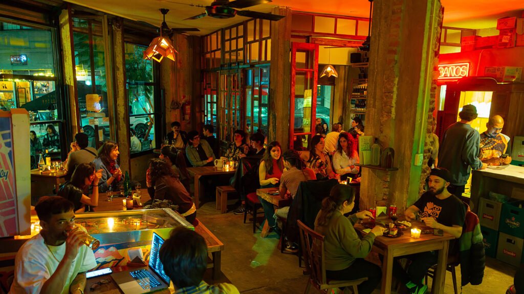 Qué bar colombiano en Buenos Aires ofrece la mejor experiencia