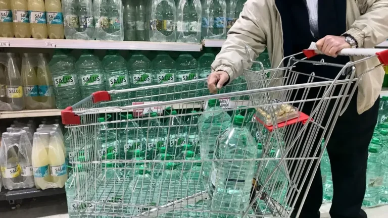 Dónde comprar un bidón de agua Villa del Sur en Argentina 15 bidon de agua en supermercado argentino