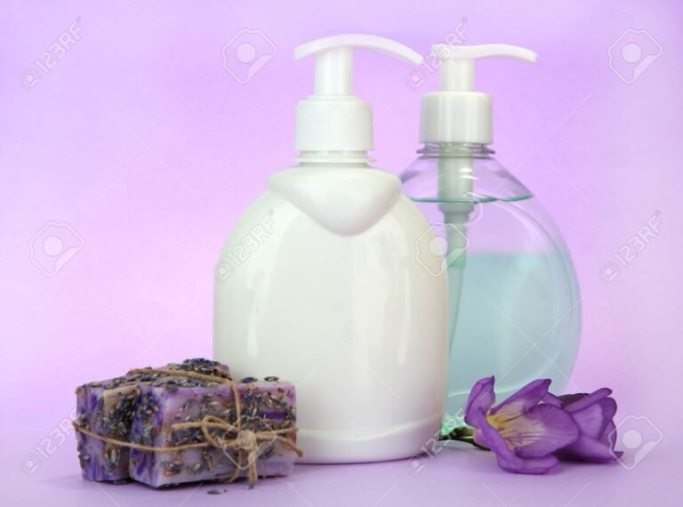 Qué jabones líquidos son recomendables para ropa fina 23 jabones liquidos en botellas elegantes