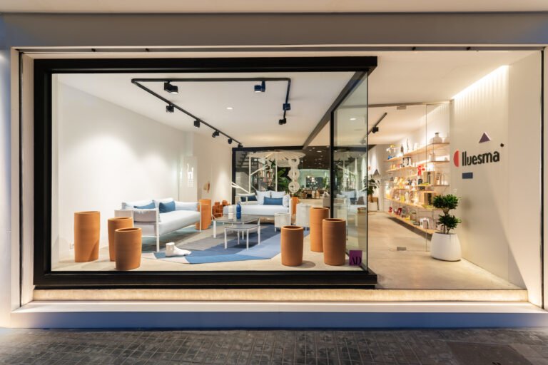 Dónde encontrar mesas y sillas de calidad en Bahía Blanca 4 muebles de calidad en un showroom elegante