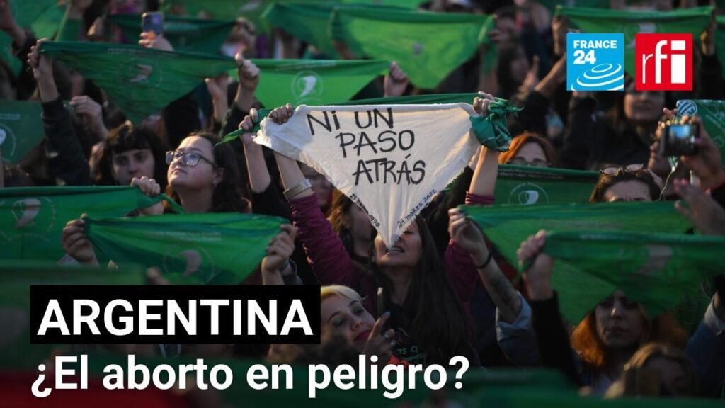 Qué hitos marcaron la historia del voto femenino en Argentina 1 mujeres argentinas marchando por el voto