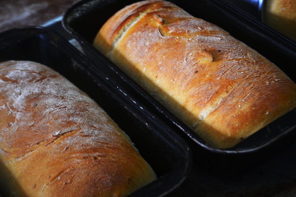 Qué es el pan finito y dónde probarlo en Mar del Plata 1 pan finito en una tabla de degustacion
