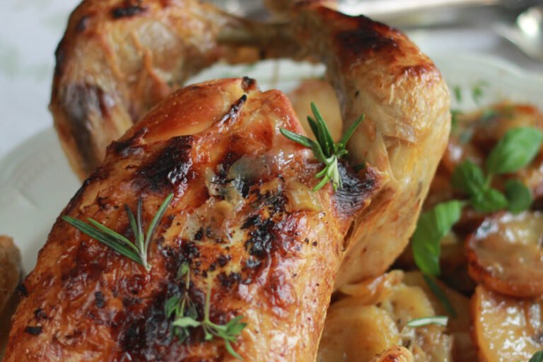 Qué recetas deliciosas puedo preparar con pollo 24 pollo asado con hierbas frescas