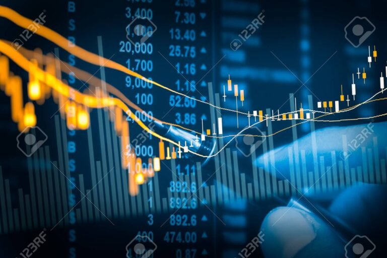 resumen financiero sobre un fondo de escritorio