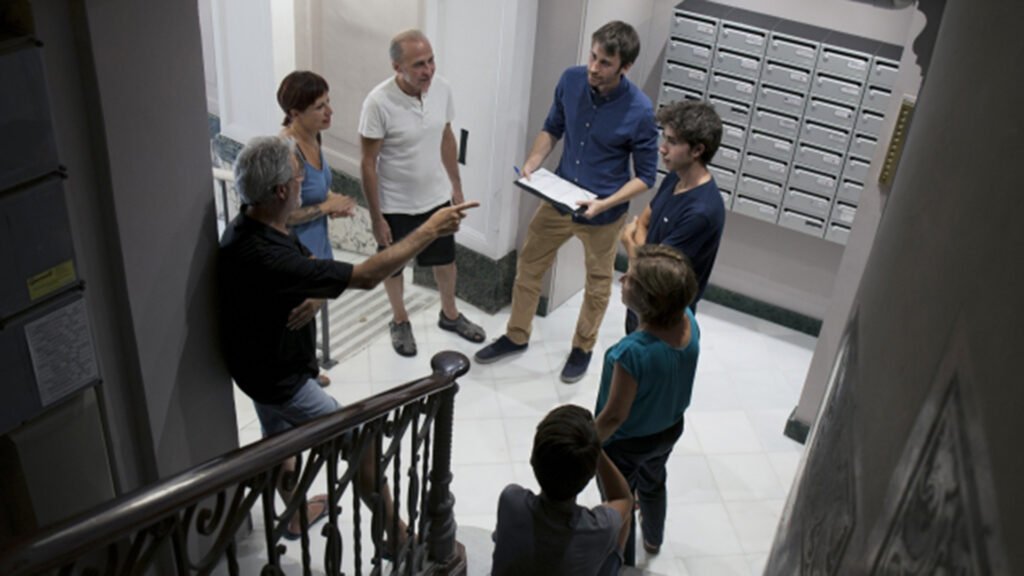 Quién es responsable de pagar las expensas extraordinarias en un consorcio