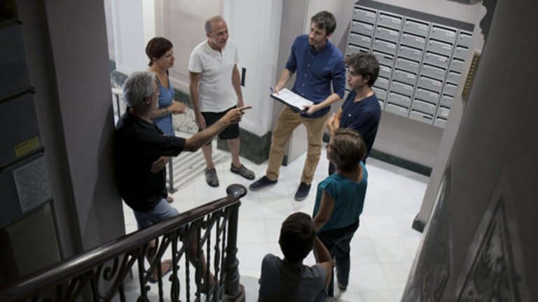 Quién es responsable de pagar las expensas extraordinarias en un consorcio 25 reunion de propietarios en un consorcio