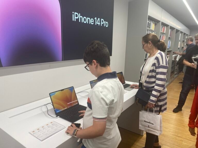 Dónde encontrar un servicio técnico oficial de Apple en Ramos Mejía 11 servicio tecnico apple en una tienda moderna