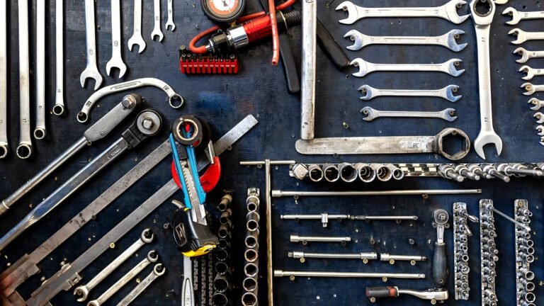 Dónde encontrar un taller oficial Fiat en zona norte de Buenos Aires 5 taller mecanico fiat con herramientas y coches