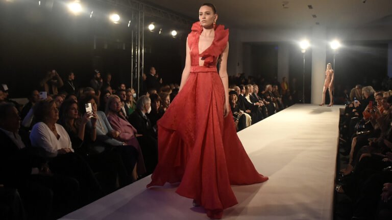 Qué propuestas de Gino Bogani se destacan en Chic to Cheek 17 vestidos de alta costura de gino bogani