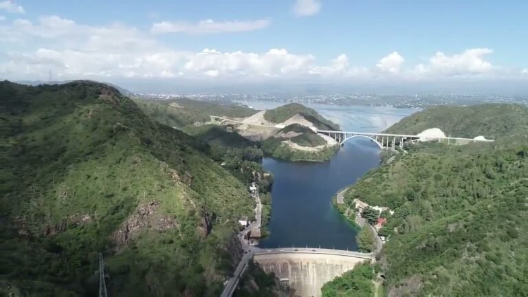 vista panoramica del dique san roque